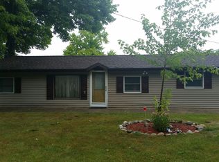 9337 E Colby Rd, Crystal, MI 48818