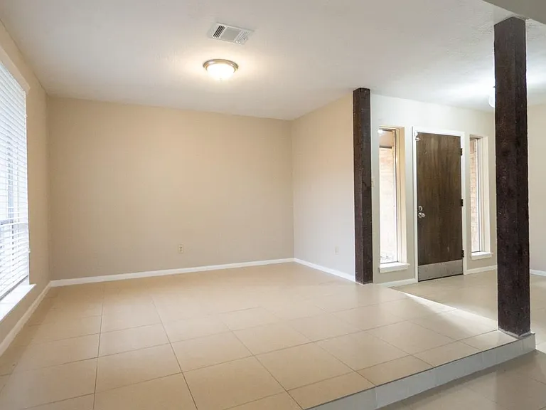 7310 Westbranch Dr — Photo 7