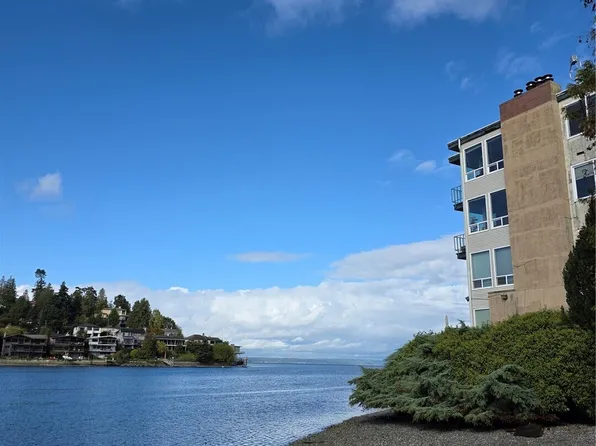 5701 Seaview Avenue NW #301, Seattle, WA 98107