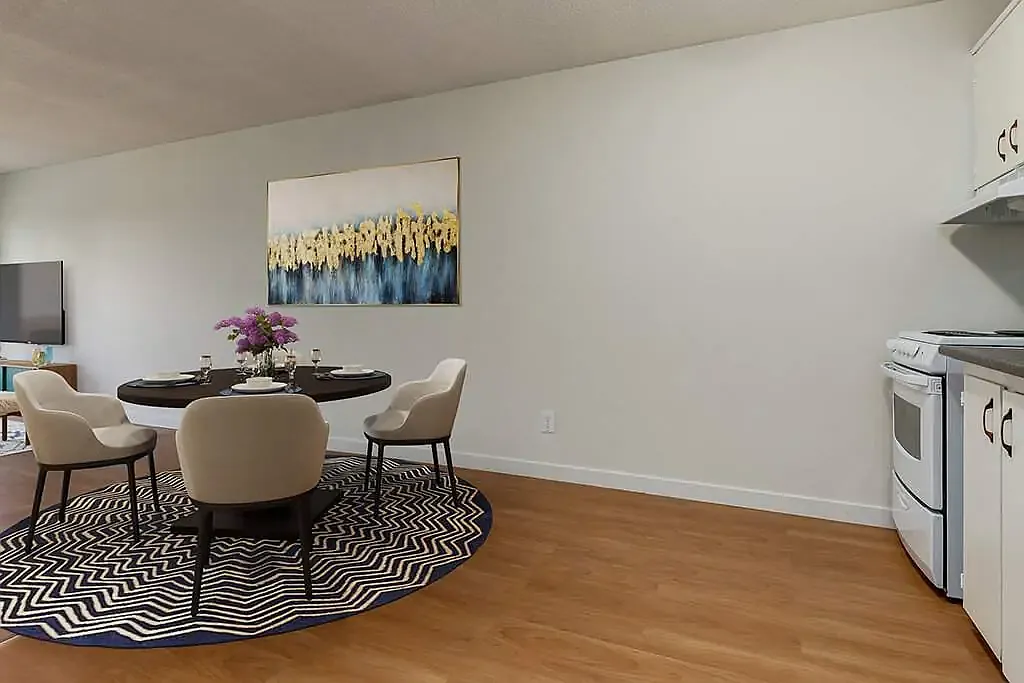 Christopher's Place — Photo 4