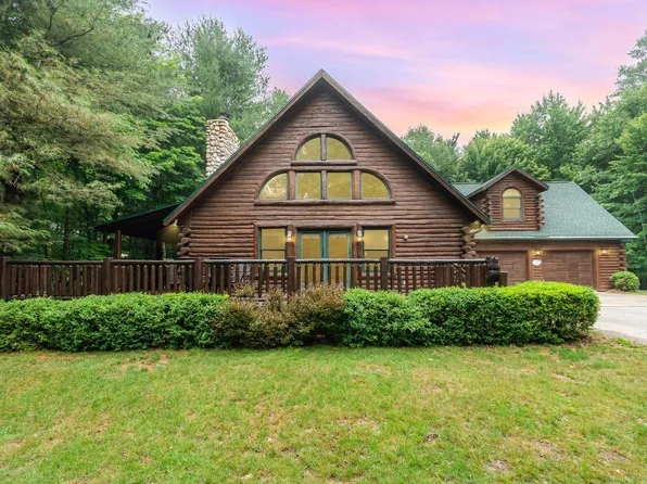 3969 E Letts Rd, Midland, MI 48642