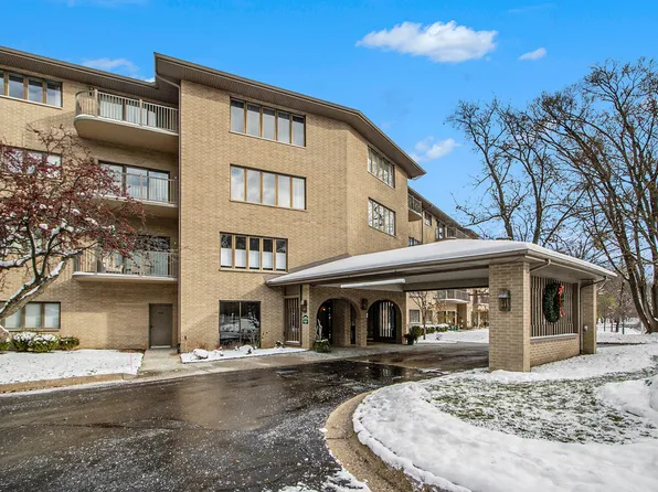 4040 Greenleaf Cir APT 212, Kalamazoo, MI 49008