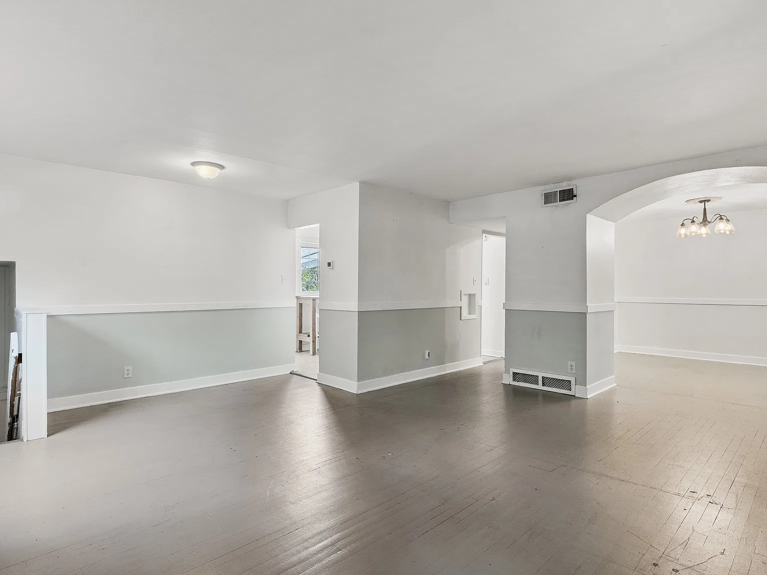 2326 North Meade Avenue - 1 — Photo 4