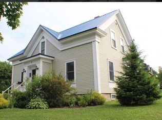 91 Washington St, Calais, ME 04619