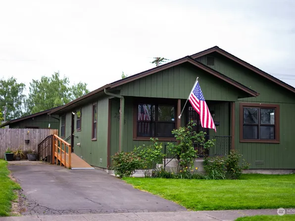 2943 Dover Street, Longview, WA 98632