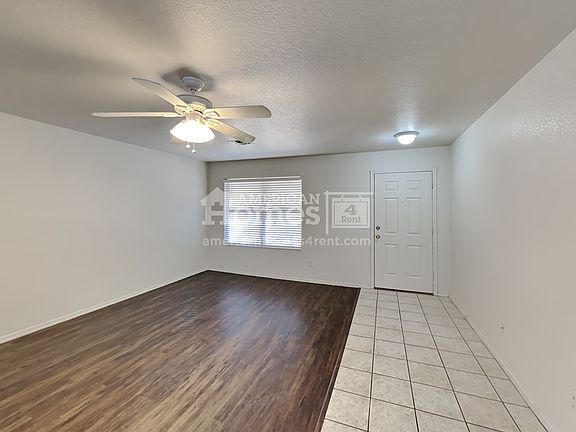 5th image of 2362 E Spruce Dr