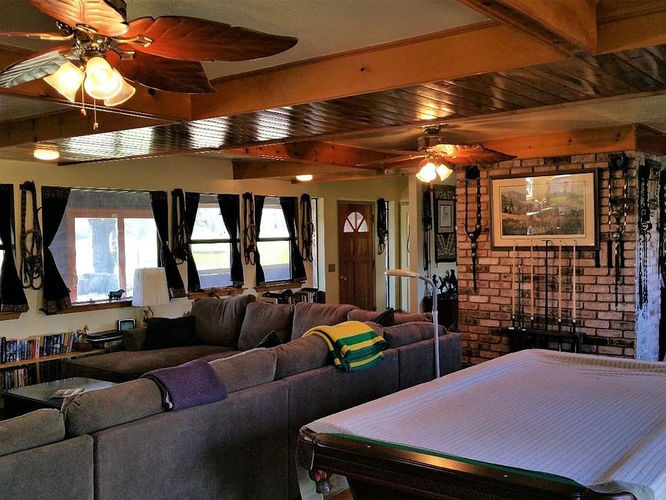 1st image of Barnes Ln