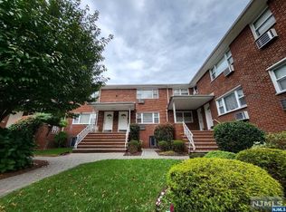 201 Oakdene Pl APT C1, Cliffside Park, NJ