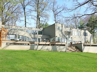 114 High Point Rd, Scarsdale, NY 10583