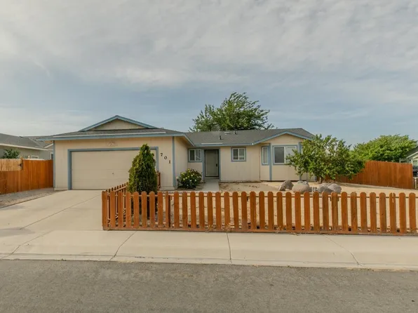 701 Todd Ct, Fernley, NV 89408