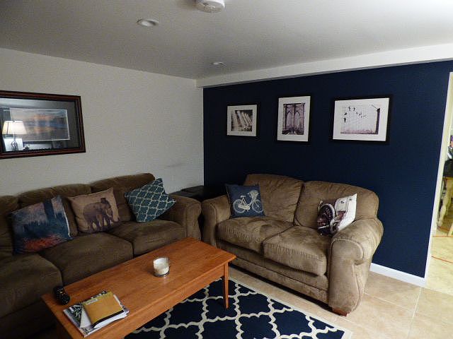 1st image of 2007 33rd St #1