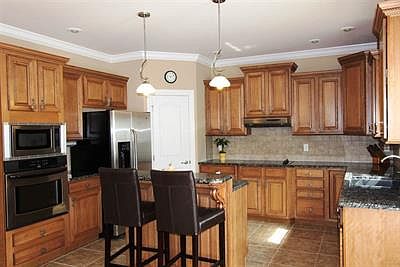 4th image of 2321 Julianne Cir