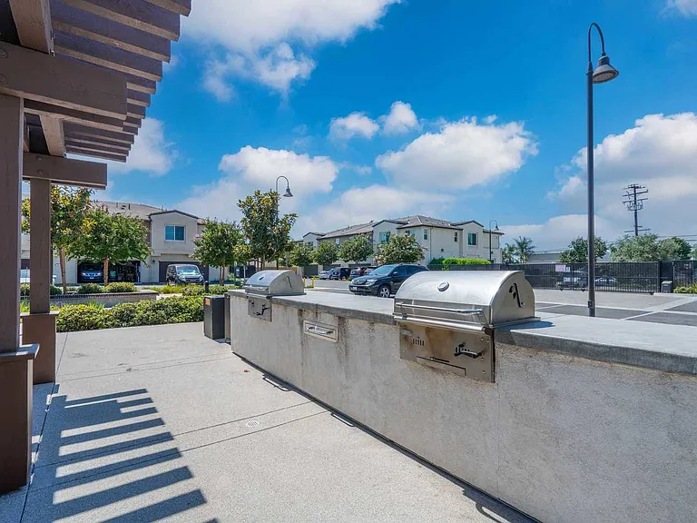 49 Aria St — Photo 31