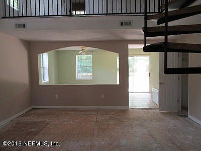2nd image of 2061 County Road 13a N