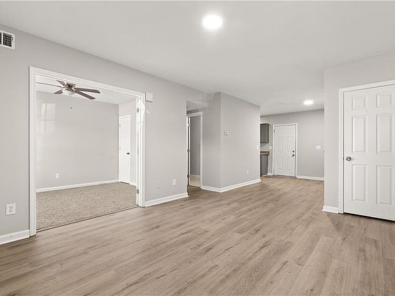 3rd image of 1050 Wheel House Ln