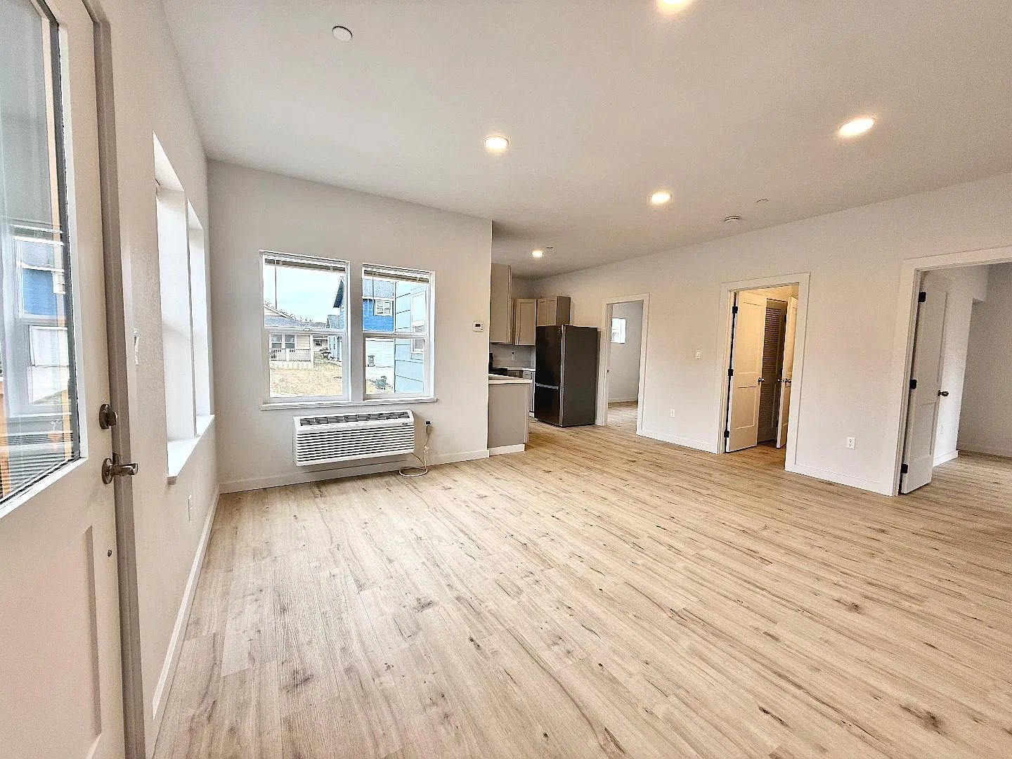 2392 Karen Ct - Unit C — Photo 1
