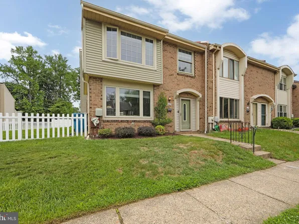 1109 Sheffield Ct, Bensalem, PA 19020