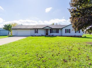 6033 Kinneville Rd, Eaton Rapids, MI 48827