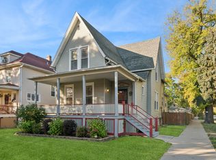 3856 N Keystone Ave, Chicago, IL 60641