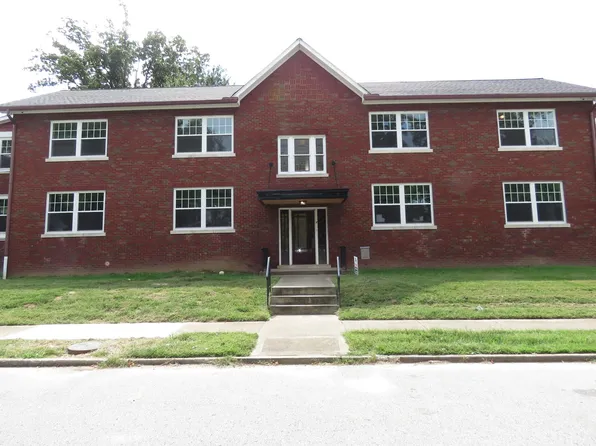 4 N 96th St APT 2, Belleville, IL 62223