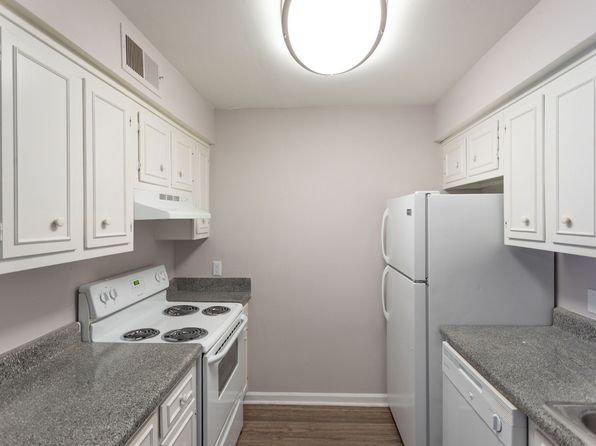 1000 Thompson Pl #Bt-04