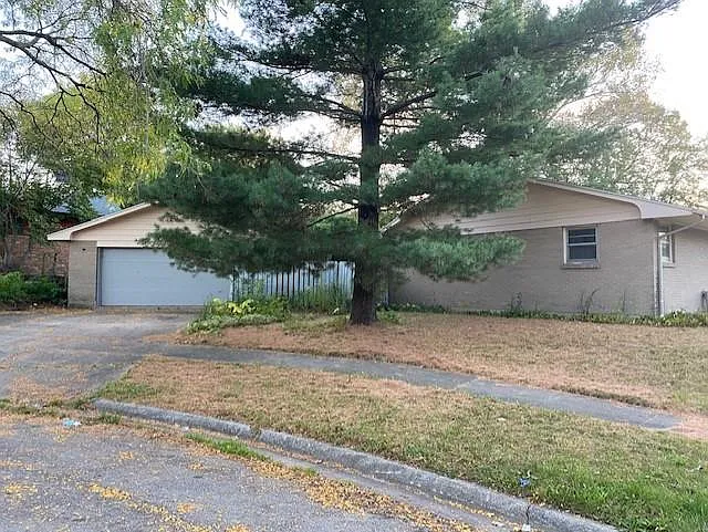 4823 Flintridge Ct #2 — Photo 23