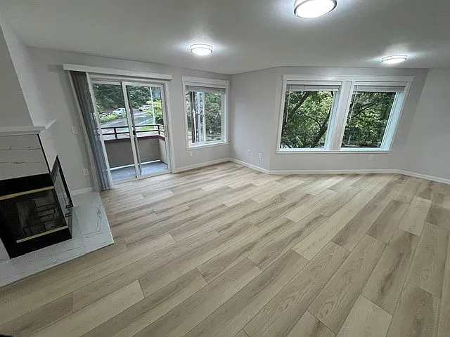 2 bed, 1005 sqft, $2,600 — Photo 1