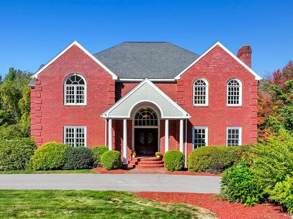 12 South St, Paxton, MA 01612