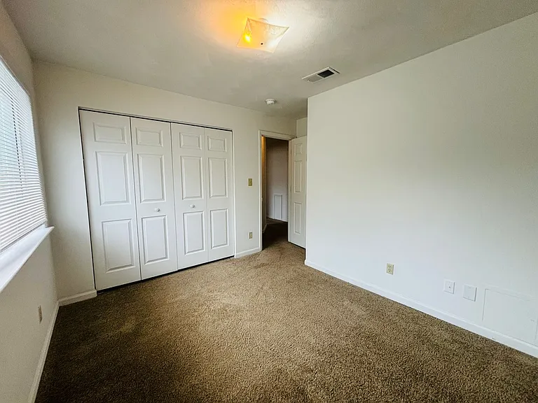400F Berryfield Ln — Photo 22