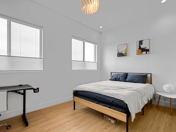 2nd image of 4802 S Slauson Ave #2L
