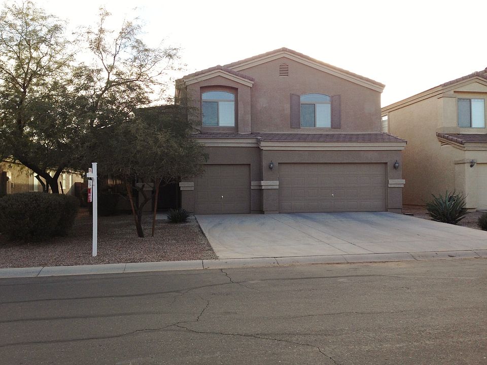 1st image of 43601 W Blazen Trl