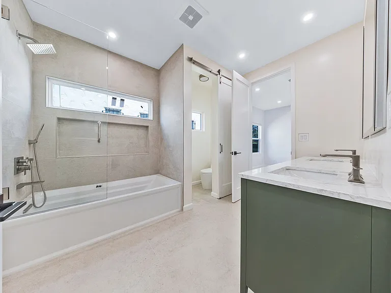 1349 S Stanley Ave #1349 — Photo 10