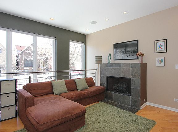 2nd image of 1541 N Talman Ave #1