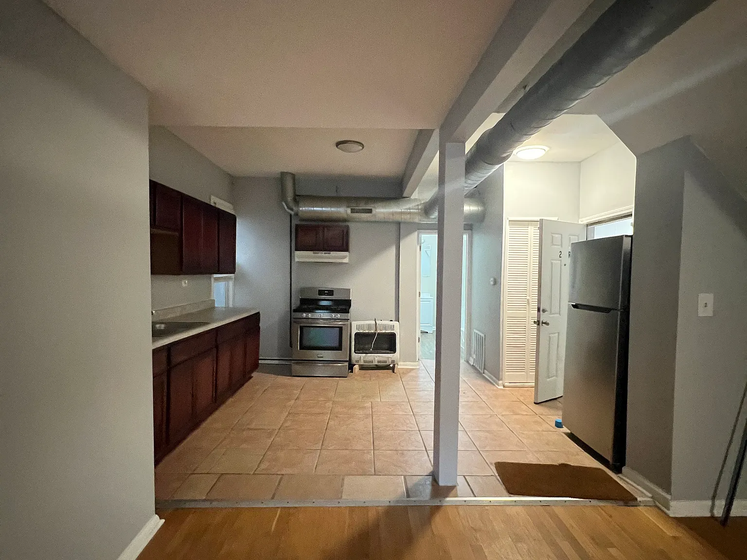 2 bed, $2,400 — Photo 1
