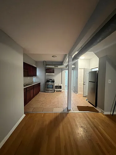 1241 N Ashland Ave #2 Photo 1