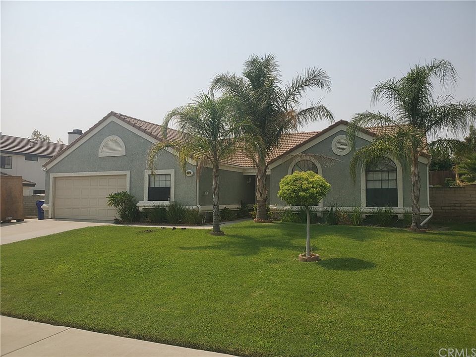 1st image of 2570 N Driftwood Ave