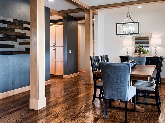 02 Dining Room 1 (2).jpg