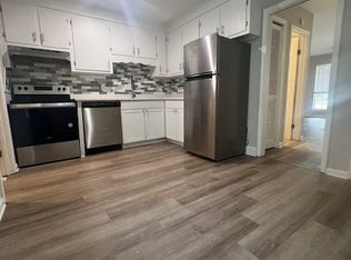 417-419 Old Trolley Rd #B2, Summerville, SC 29485