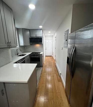 3rd image of 249 Logan Ave #2