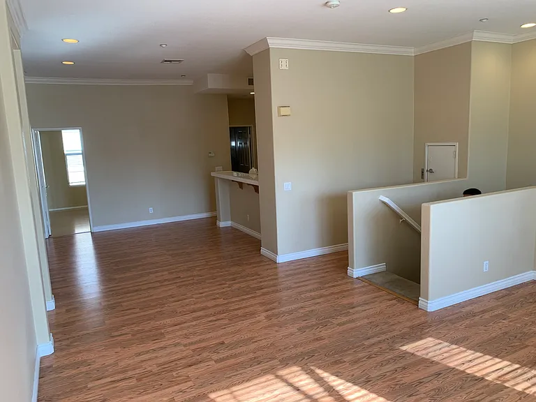 Kitchen/Dining Room view