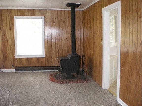 3rd image of 1524 99th Ave SE