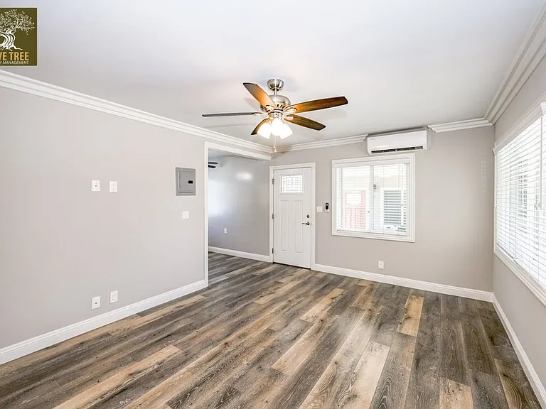 145 E Sierra Madre Blvd — Photo 22