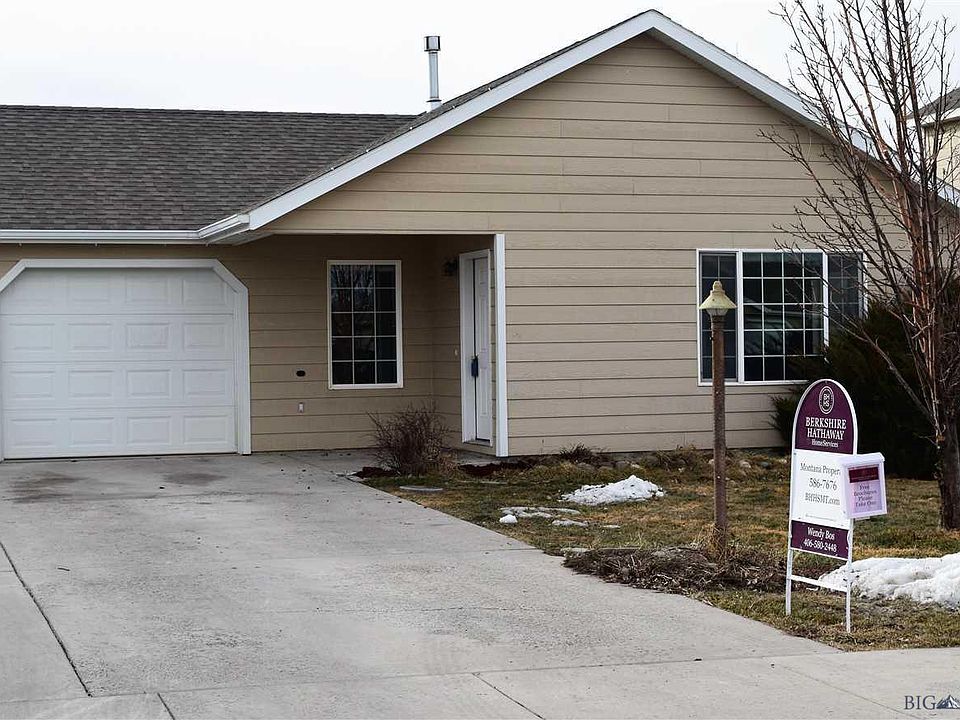 1st image of 111 Pebble Brook Ln
