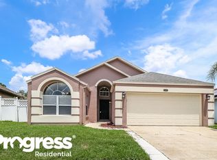124 Lakebreeze Cir, Lake Mary, FL 32746