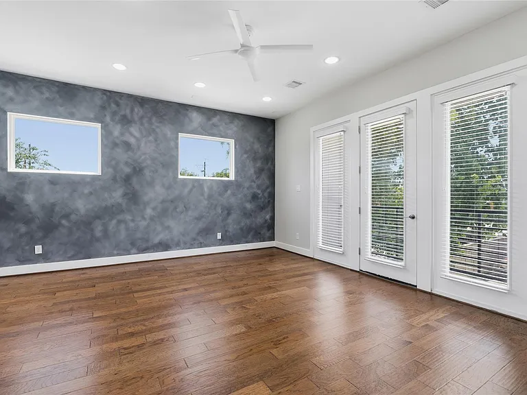 2102 Bello Amanecer Ln — Photo 8