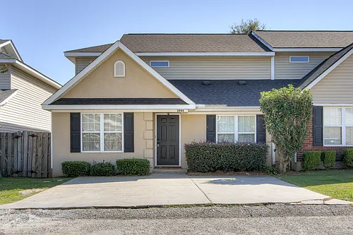 2044 Lillian Dr #1 Photo 1