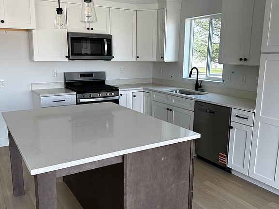 2nd image of 3693 S 1950 W #201