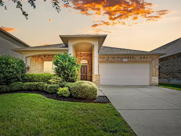 4509 Shagbark Dr, Denton, TX 76226