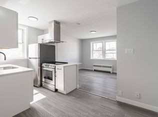 215 Hamilton Rd #1, London, ON N5Z 1P9