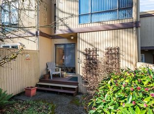 1655 NW Lakeway Ln, Beaverton, OR